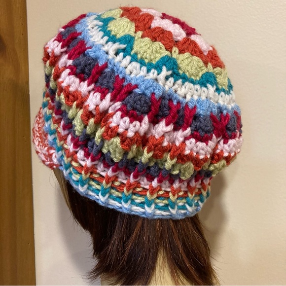 Hand knit, multicolor, BoHo style newsboy, cap/ hippie gypsy style - Picture 3 of 8